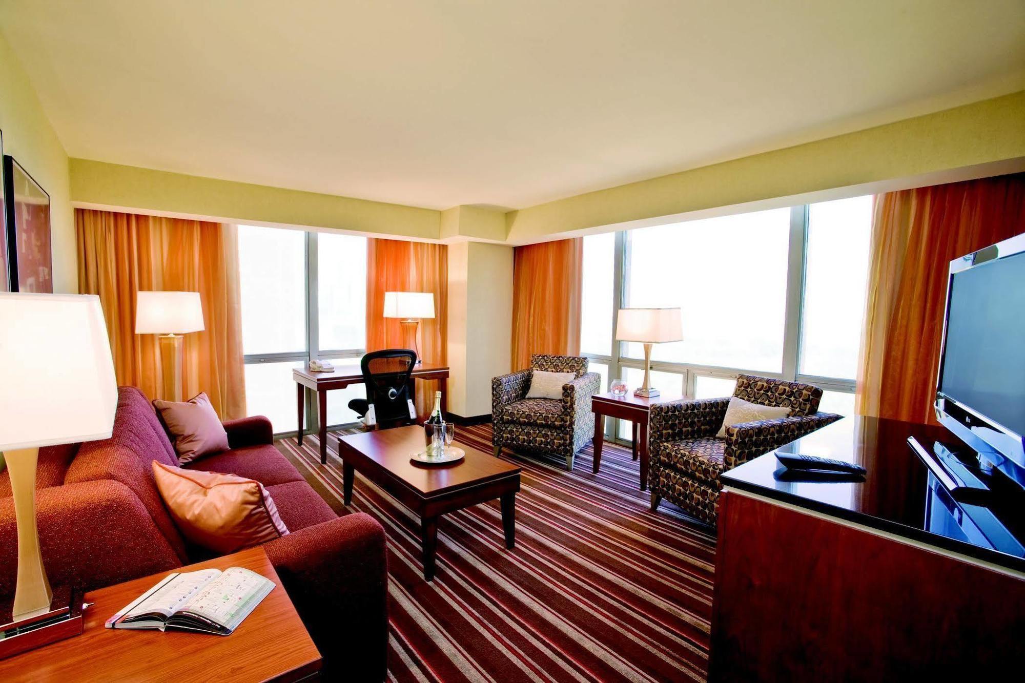 Le Meridien Essex Chicago Phòng bức ảnh